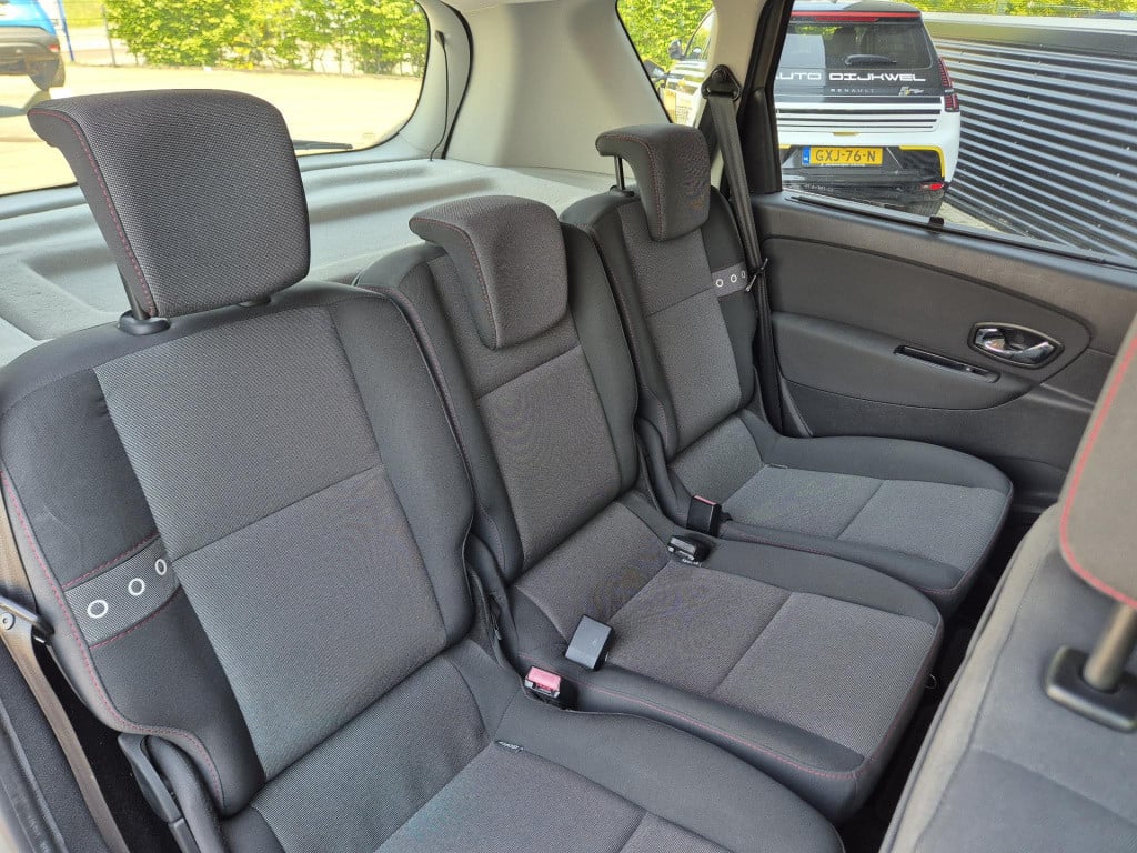 Renault Scenic 1.6 16v 110 expression climate control, bluetooth, navigatie
