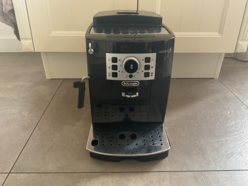 Te Koop: Koffie Volautomatische espressomachine !!!