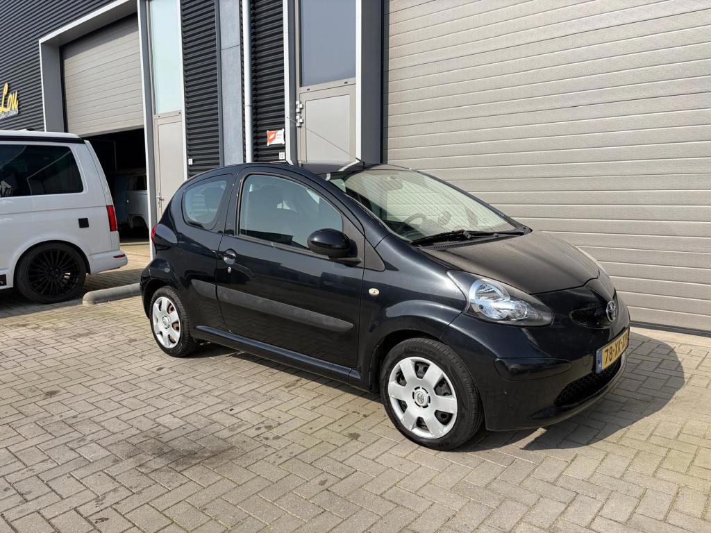 Toyota Aygo 1.0-12v +/150.000 nap/elektrisch pakket/nwe versnellingsbak/vol