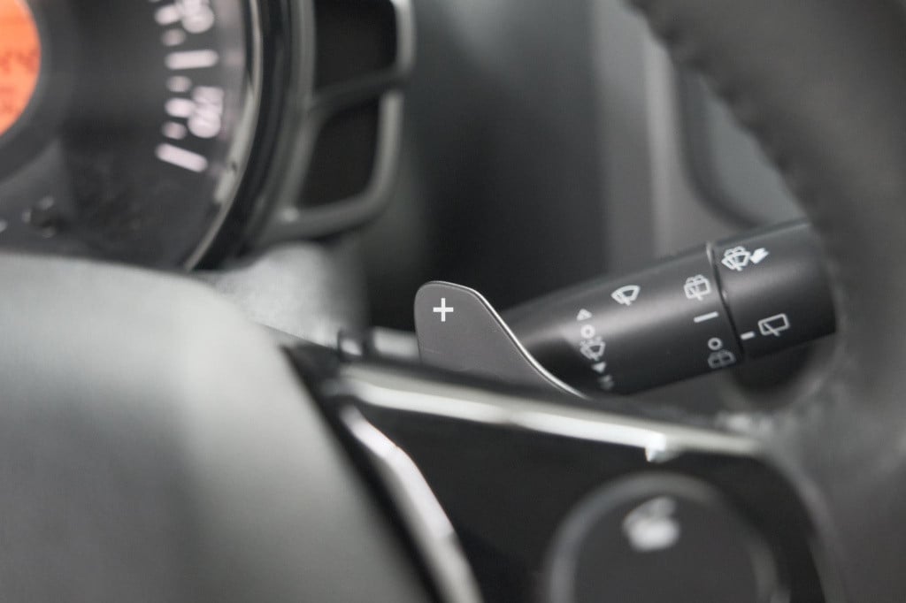 Peugeot 108 1.0 e-vti active | unieke auto! | automaat | airco | getint gla
