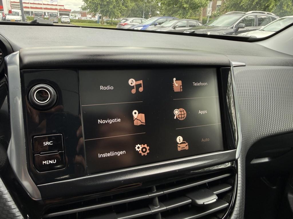 Peugeot 2008 1.2 puretech blue lion allure 130pk