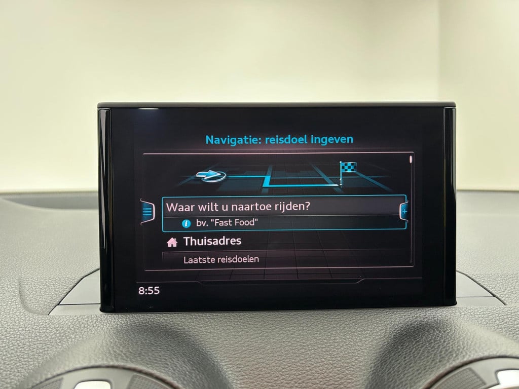 Audi Q2 occasion 1.4 tfsi cod launch edition | airco | stoelverwarming | tw