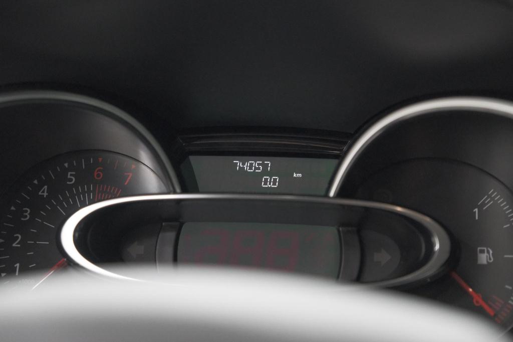 Renault Clio estate tce 90 intens | navigatie | parkeersensoren | half lede