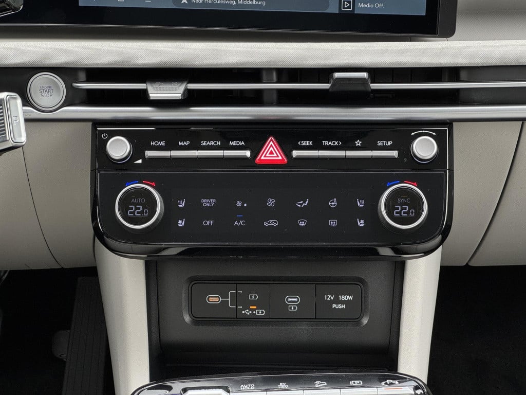 Hyundai Tucson 1.6 t-gdi phev premium sky