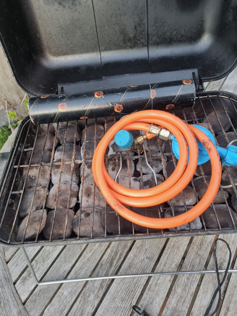 Gas barbecue