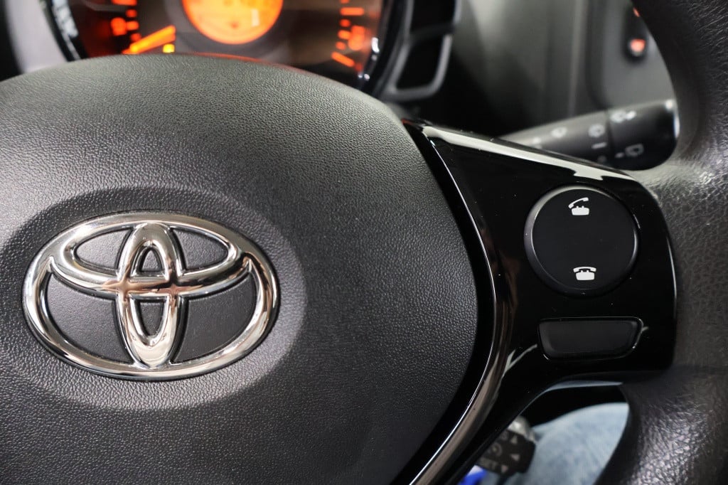 Toyota Aygo 1.0 vvt-i x-fun