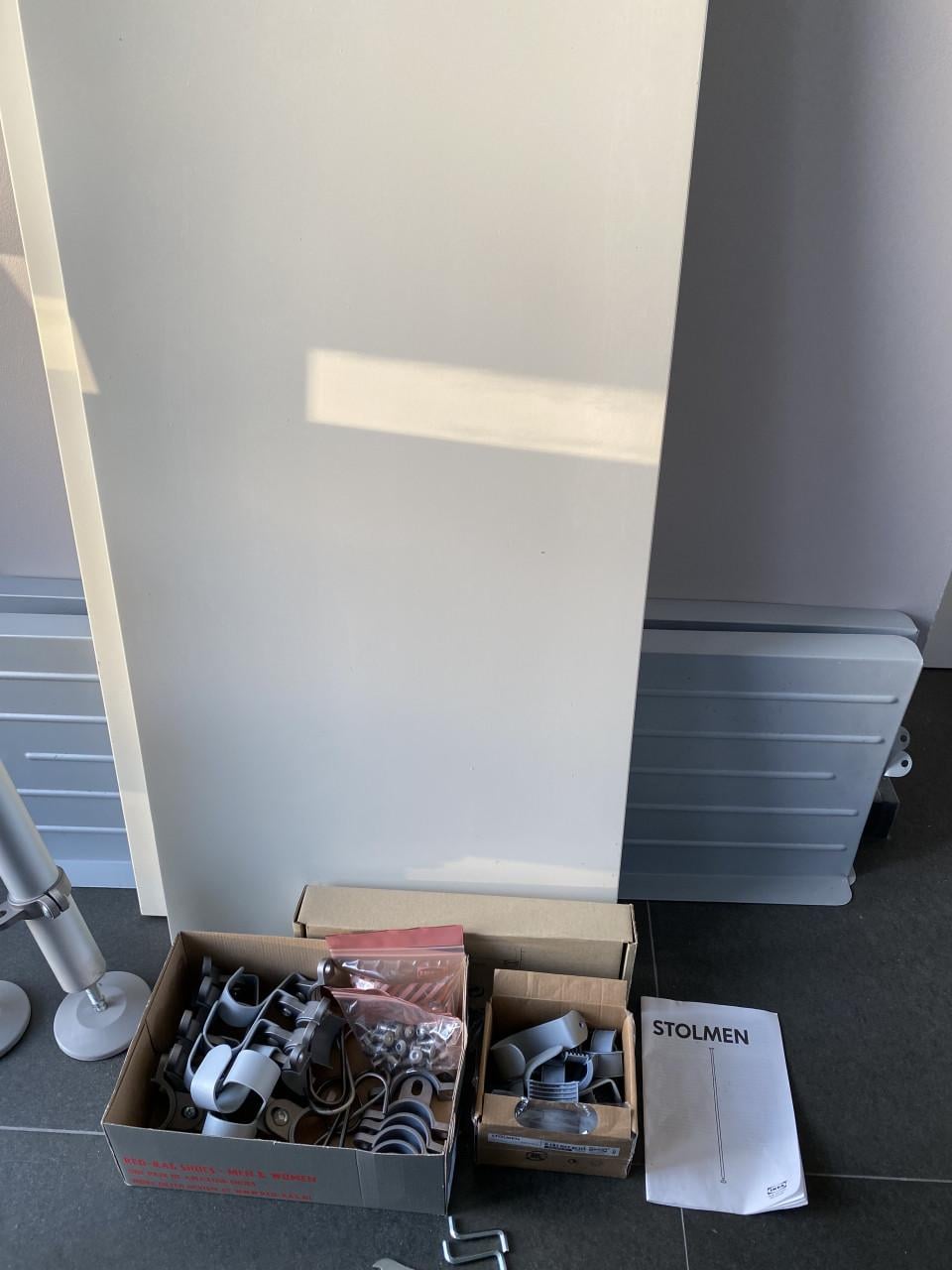 Kapstok en schoenenrek systeem