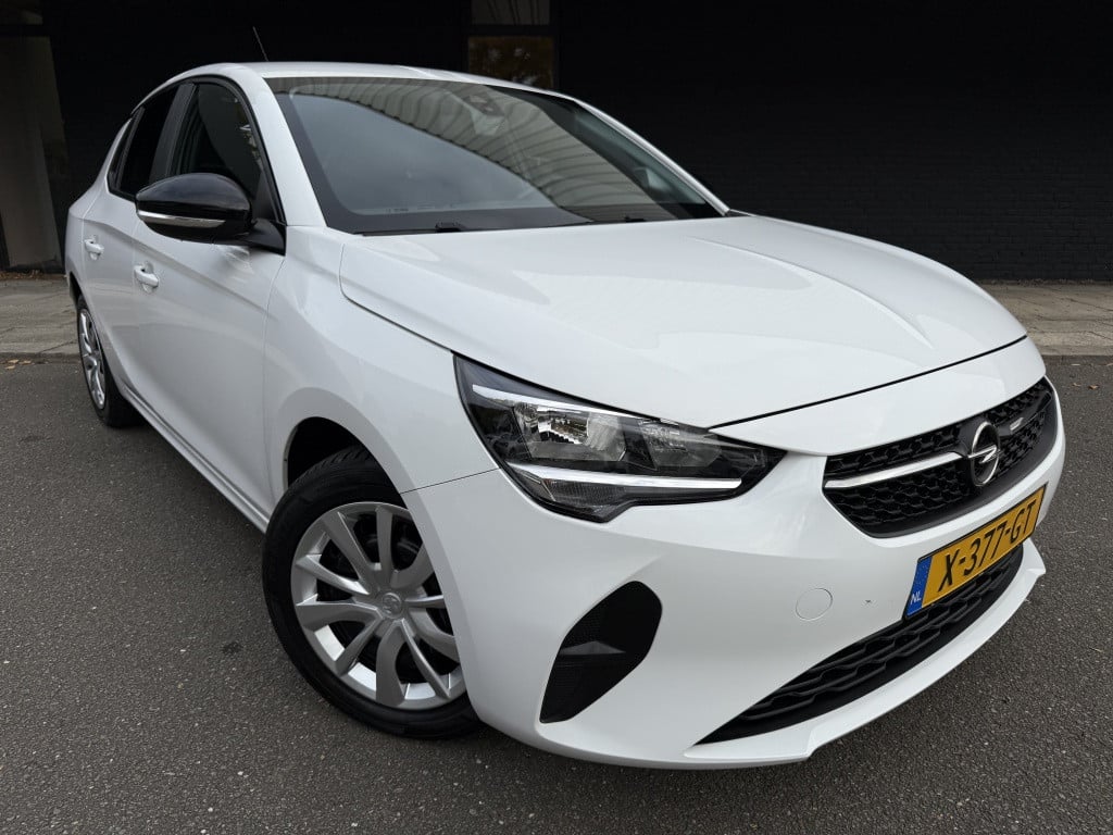 Opel Corsa 1.2 edition // stoel & stuurverwarming //