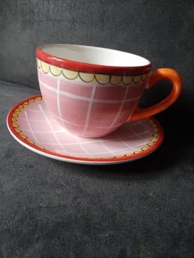 Grote theekom en bordje even bijkletsen blond amsterdam