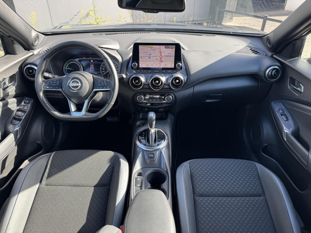 Nissan Juke 1.6 hybrid n-connecta