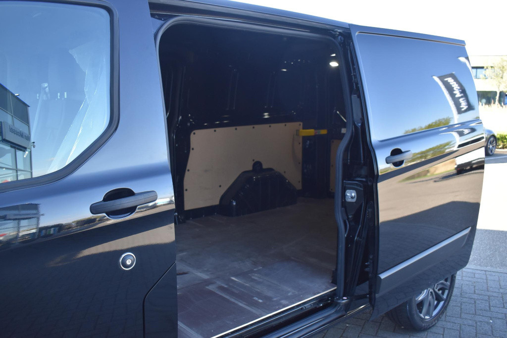 Ford Transit Custom 320 2.0 tdci l2h2 limited | cruise control | airco | ac
