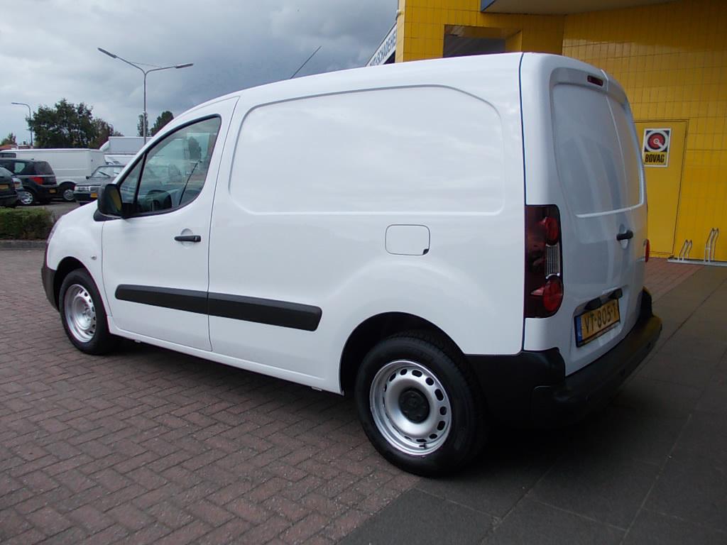 Peugeot Partner 1.6 hdi airco, cruise-contr., pdc, parrot