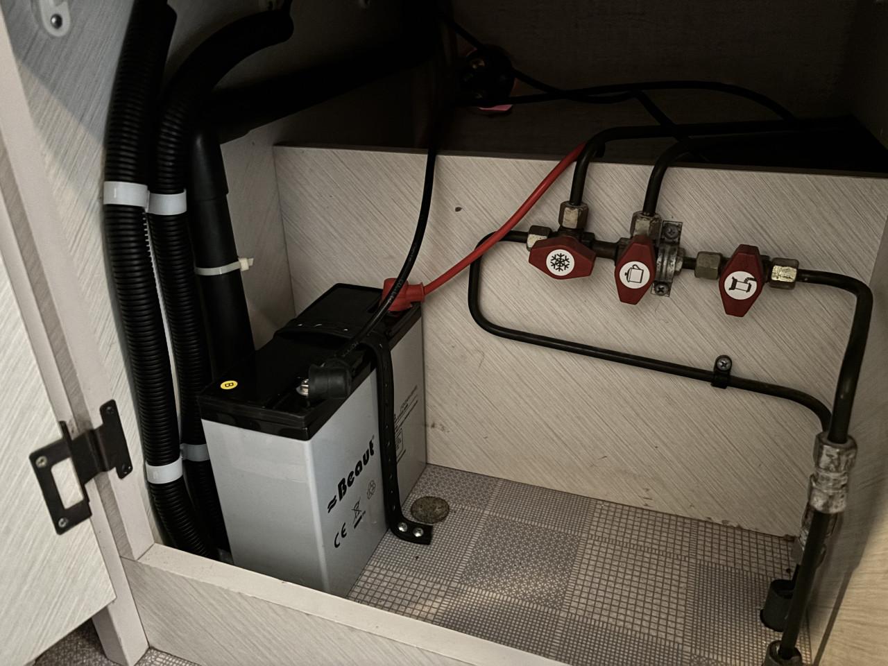 Burnster Holyday 3900 TN