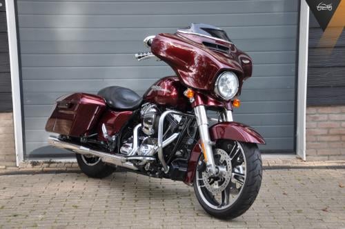 Harley-Davidson FLHXS Streetglide 103 ABS