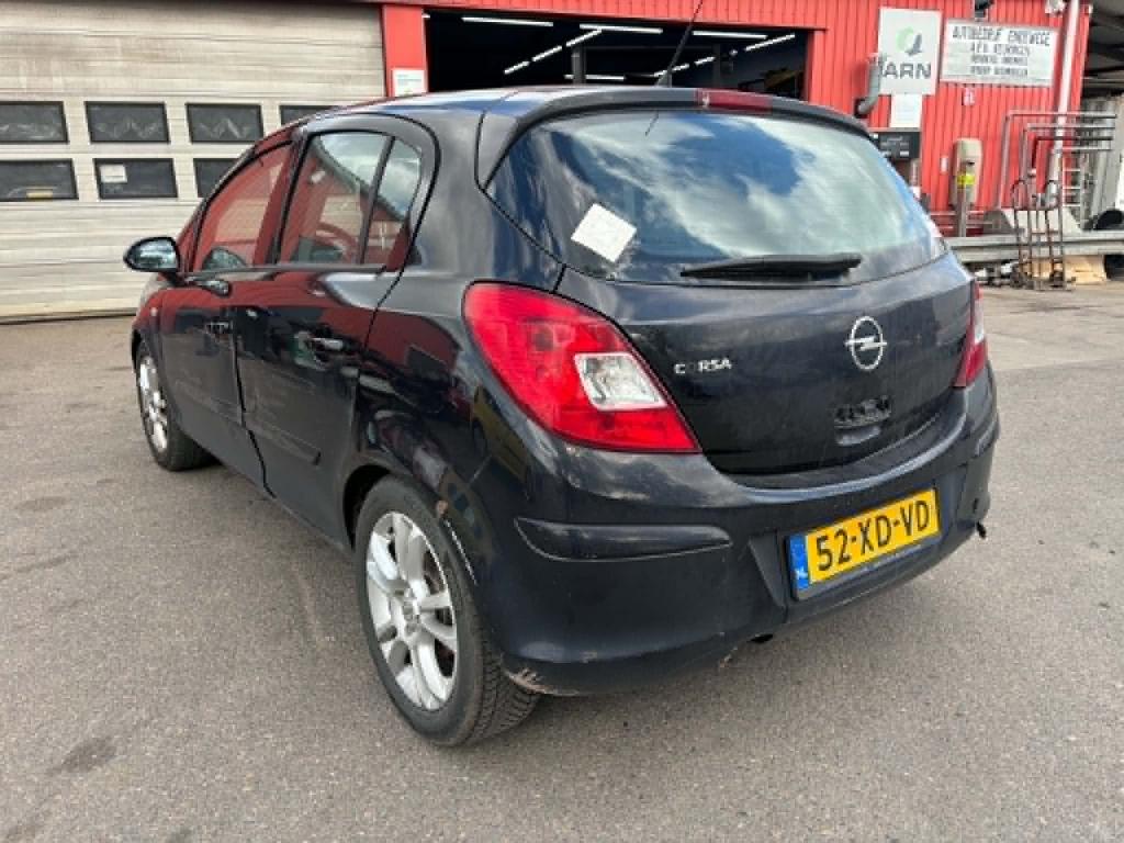 Opel Corsa 1.4-16v bns sport