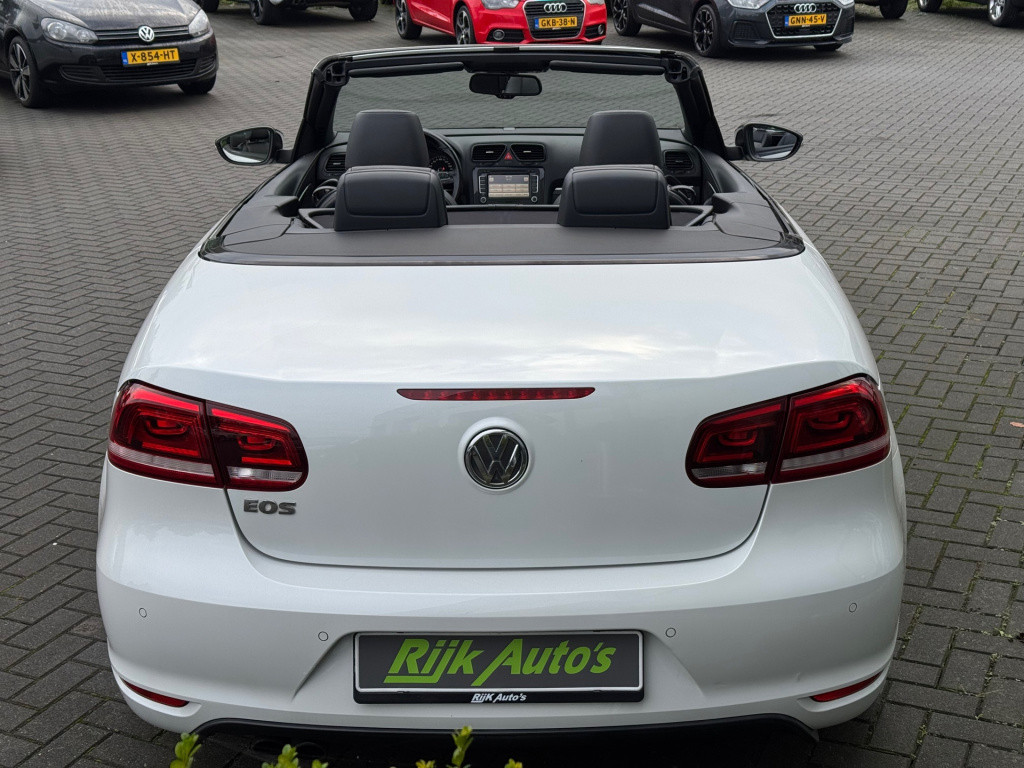 Volkswagen Eos 2.0 tsi highline * xenon/ led * keyless * cruise contol * ca