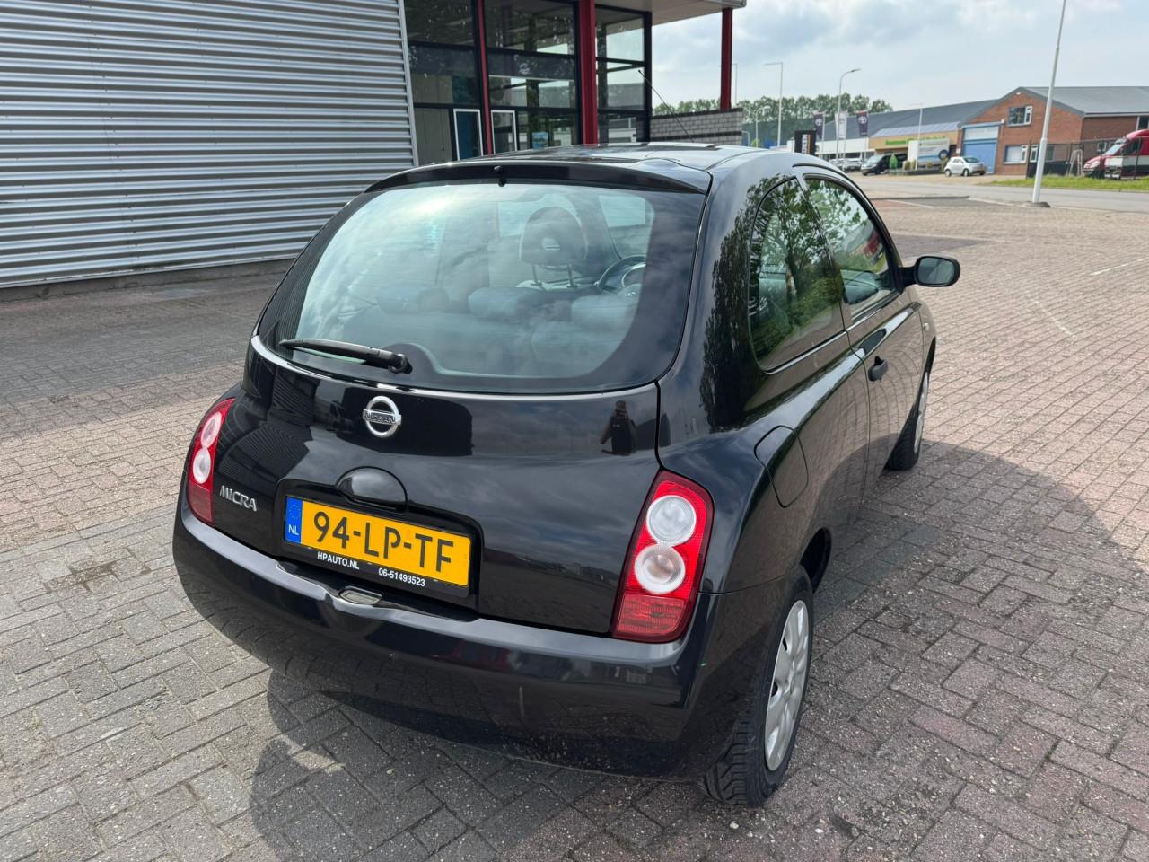 Nissan micra bj 2004  1250 euro