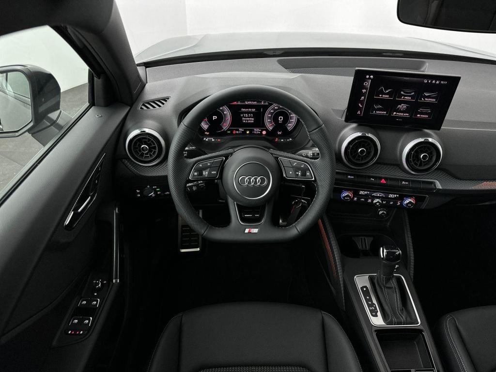 Audi Q2 s edition 35 tfsi 110 kw / 150 pk hatchback 7 vers