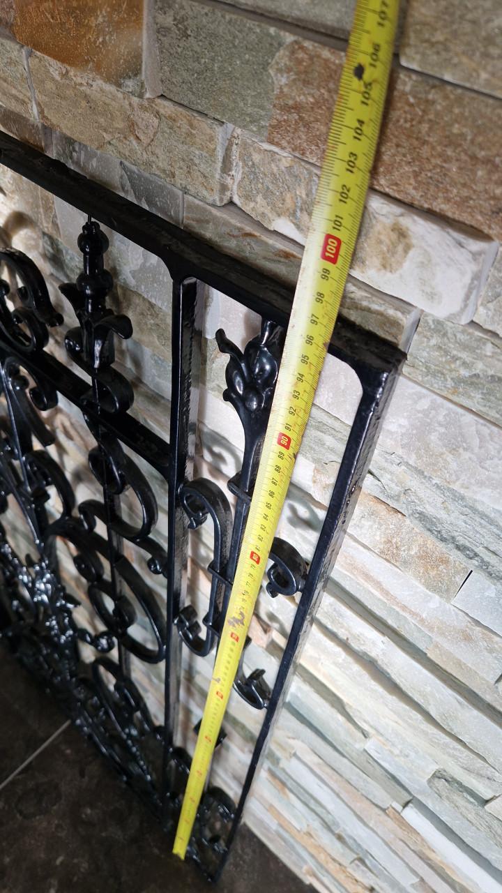 Antiek Frans ijzeren sierhek