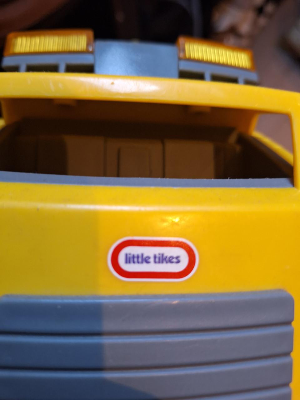 Little Tikes auto