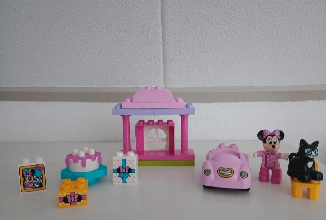 Duplo verjaardag Minnie 10873  en treintje