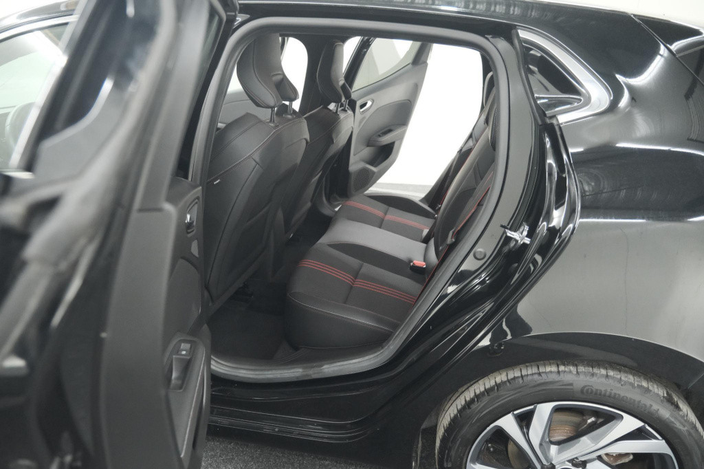 Renault Clio 1.6 e-tech hybrid 140 r.s. line | 360 camera | apple carplay |