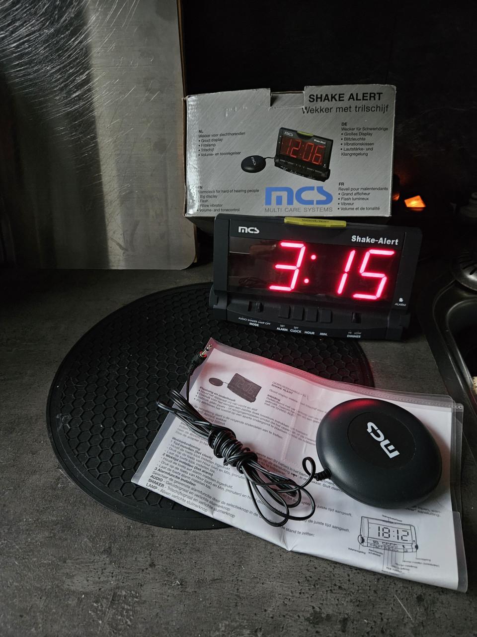 Zgan MCS Shake alert slechthorenden wekker met trilplaat...