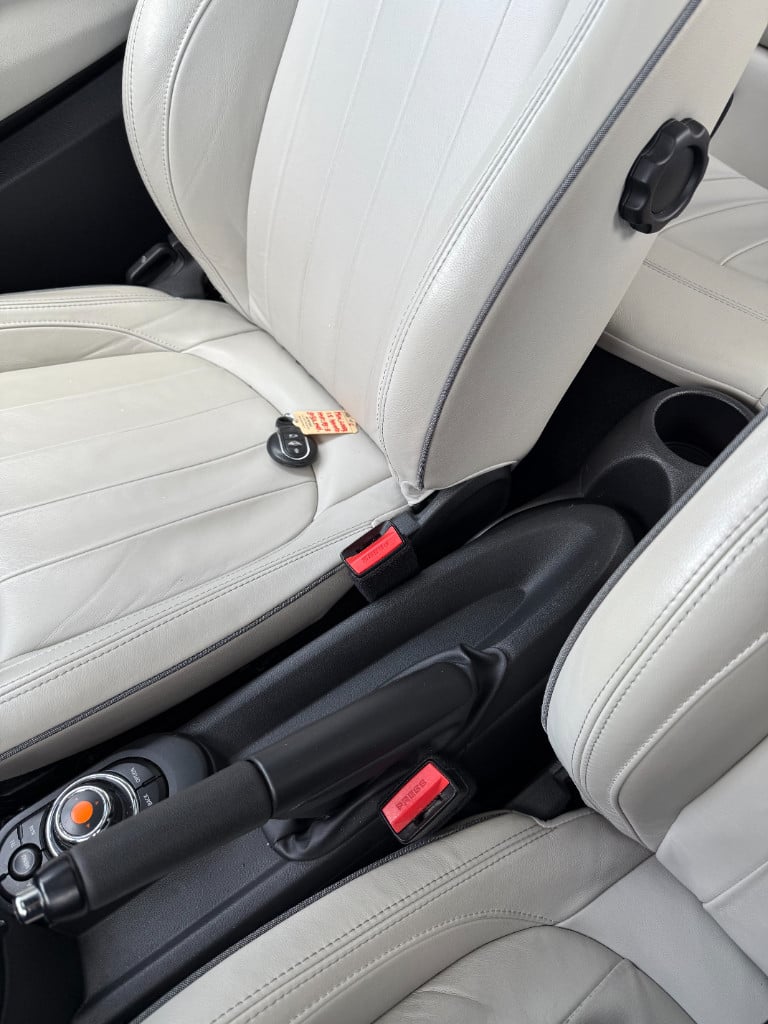 Mini Cooper 1.5 - chili - pano