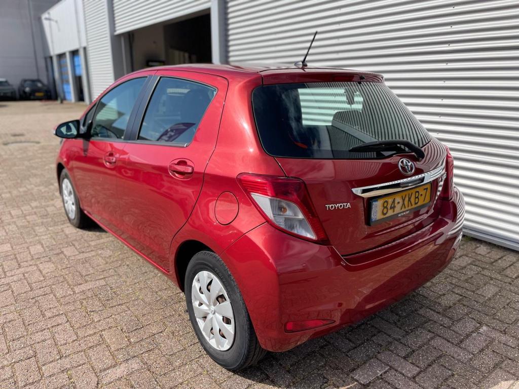 Toyota Yaris 1.0 vvt-i aspiration