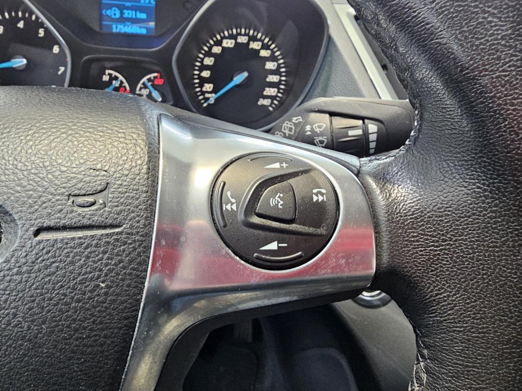 Ford C-max 1.0 titanium