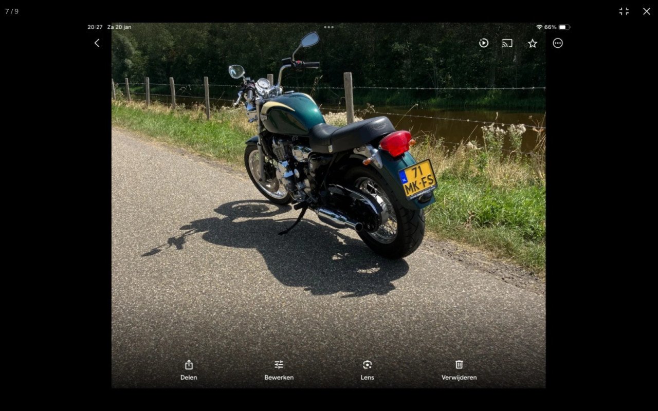 Triumph Thunderbird 900