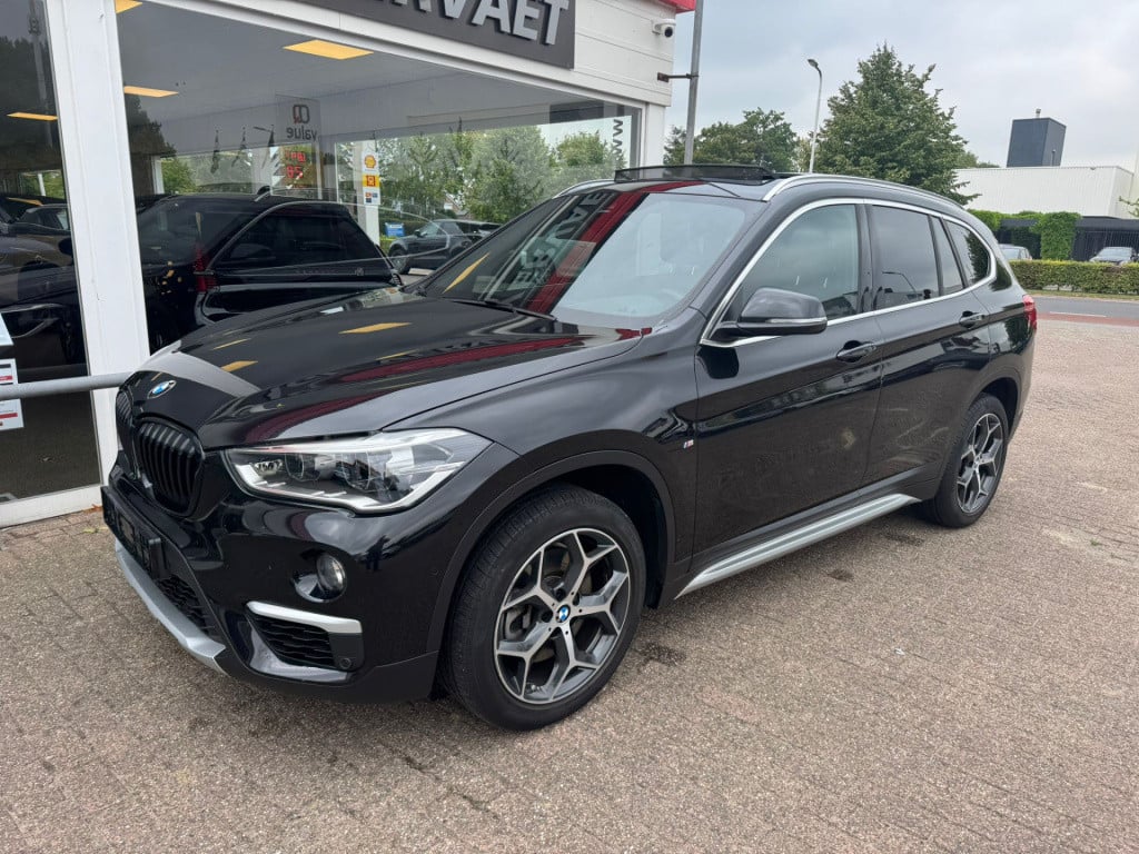 BMW X1 sdrive20i high executive