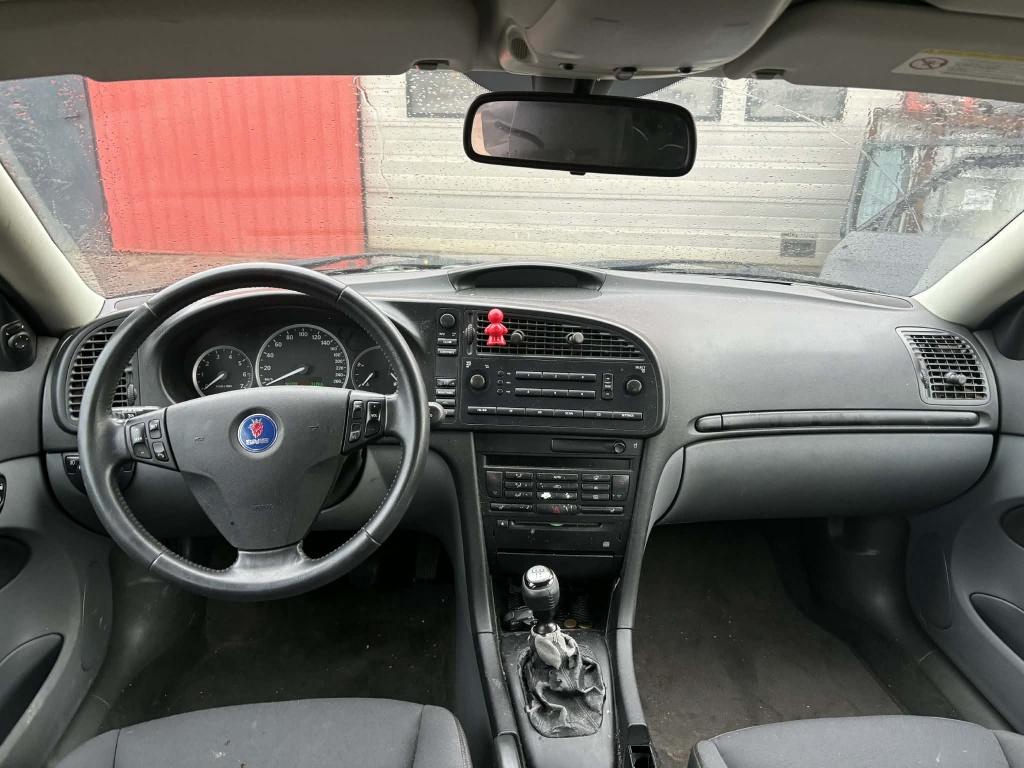 Saab 9-3 sport sedan 1.8 linear