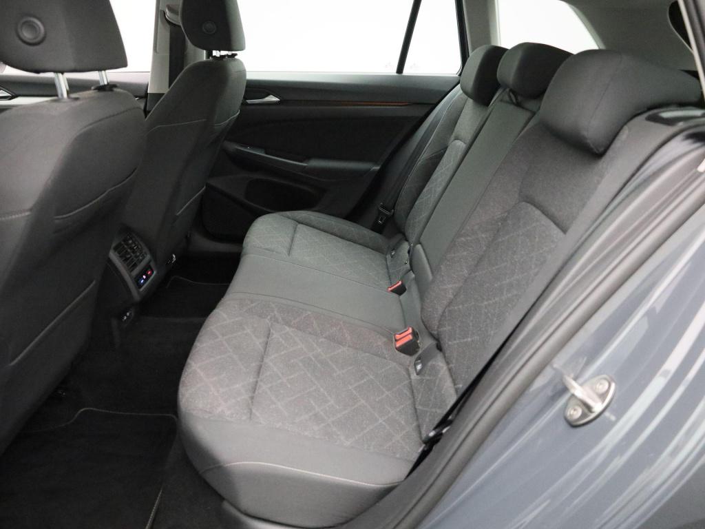 Volkswagen Golf variant 1.0 tsi life | navigatie | stoel/stuur verwarming |