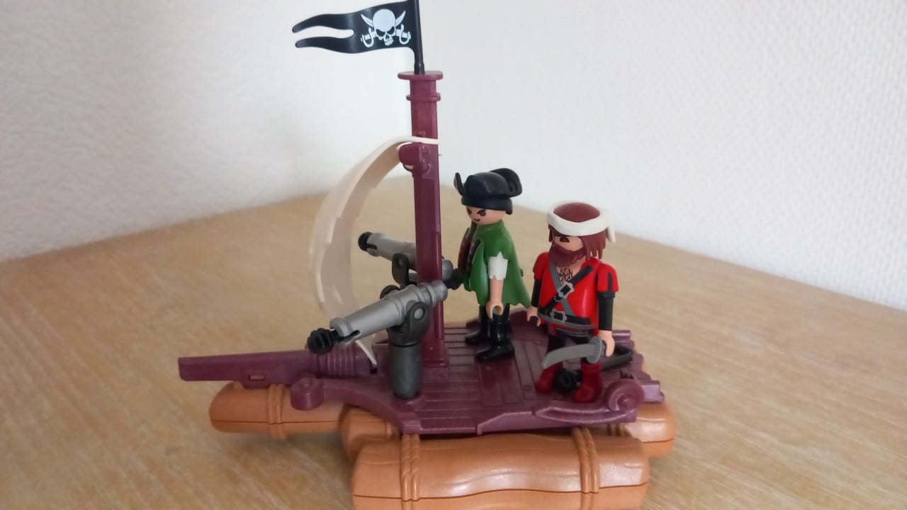 Playmobil piratenvlot met 2 piraten setnr 6682