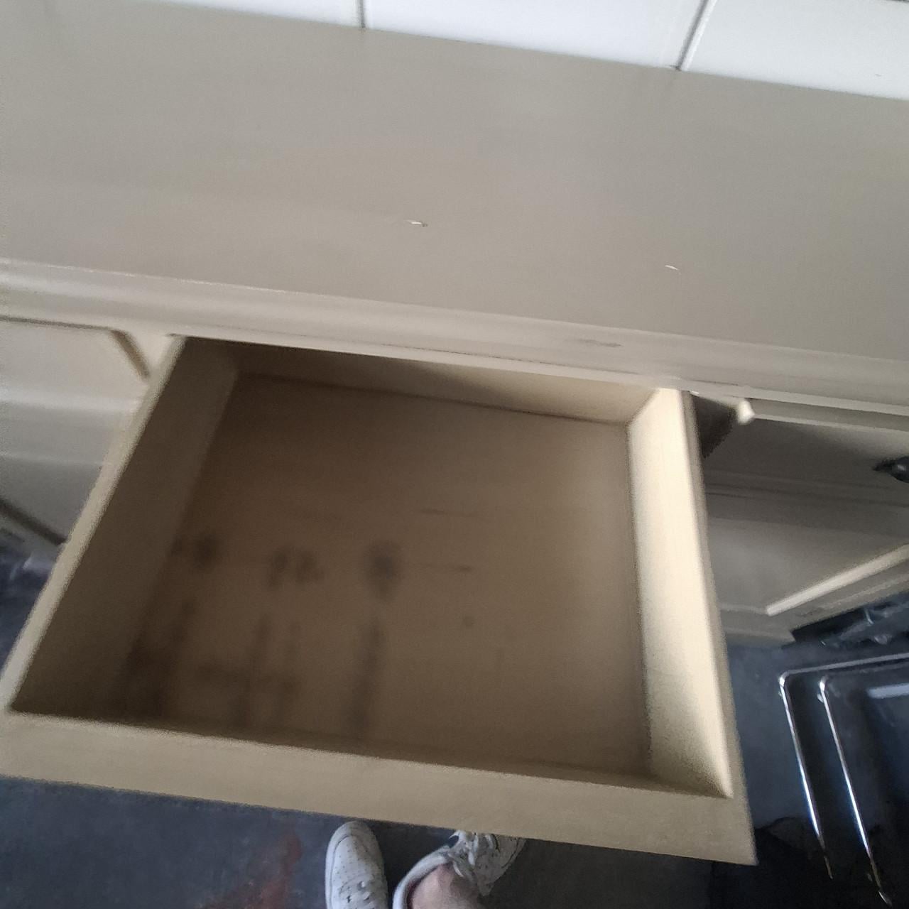 Dressoir, beige in nette staat