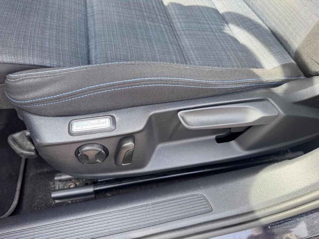 Volkswagen Passat 1.4 tsi phev gte business