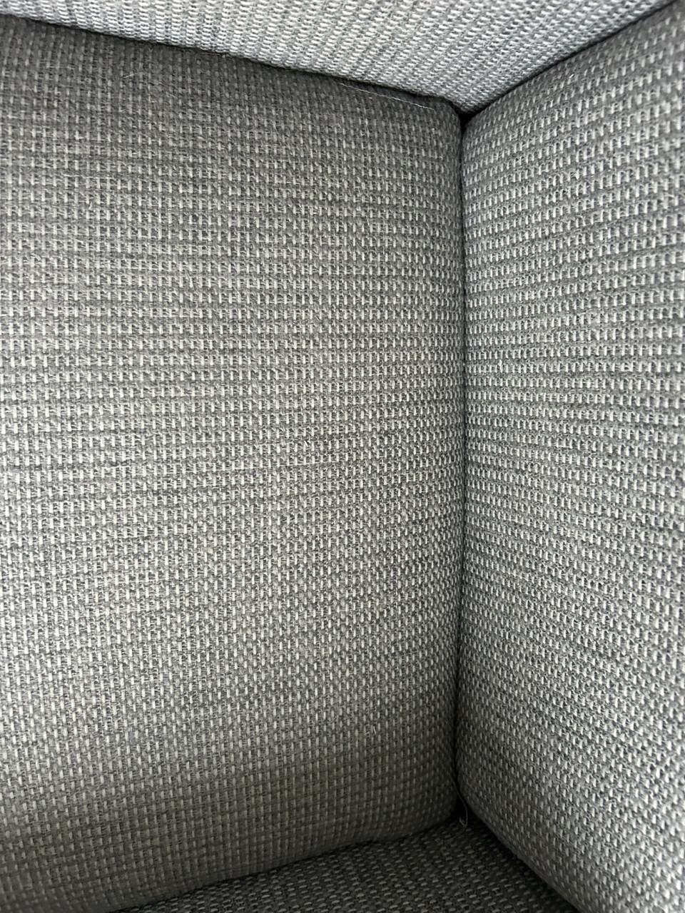 Eettafelstoelen evt. bijpassende Bankenset