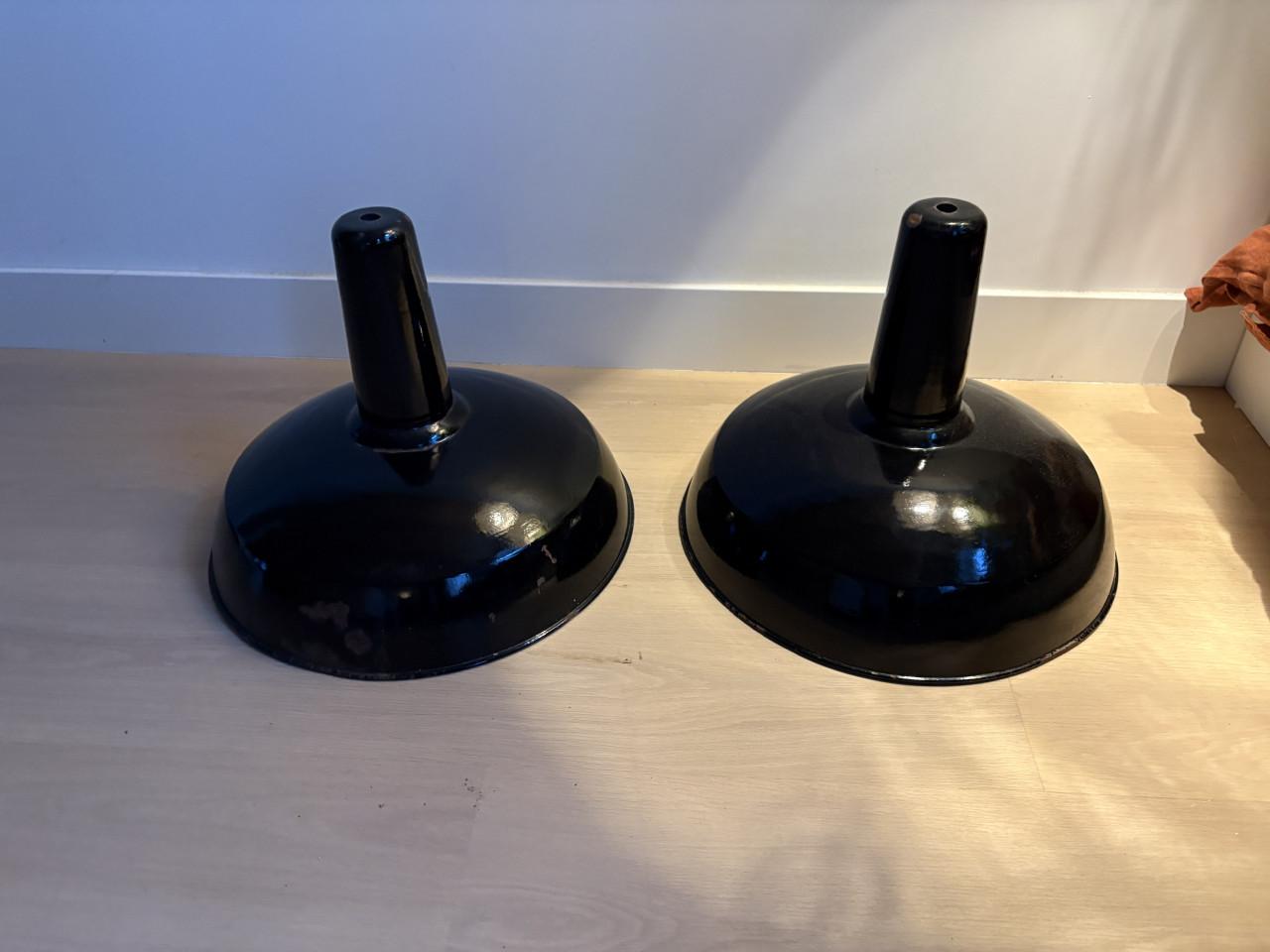 Emaille lampenkappen