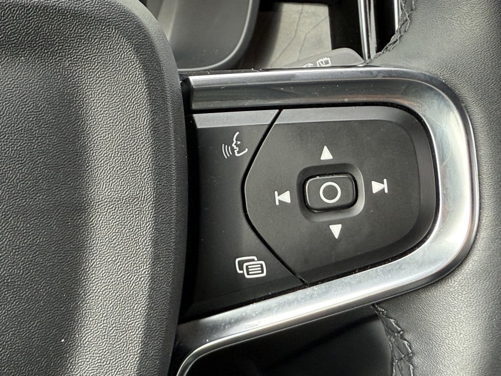 Volvo XC40 t4 211pk recharge plus| adap.cruise| leder| camera| elek.stoelen