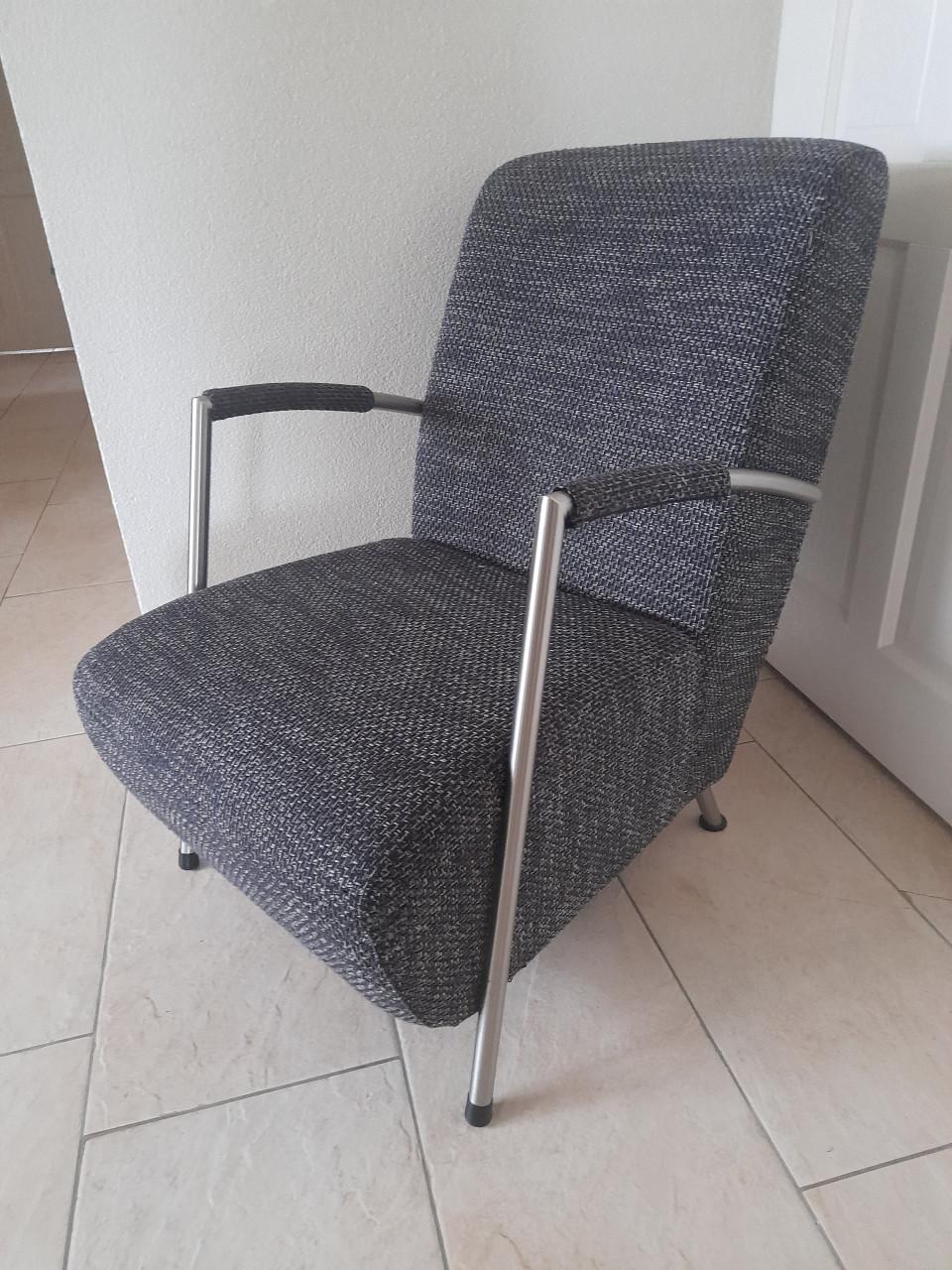 Leuke stoel (in goede staat )