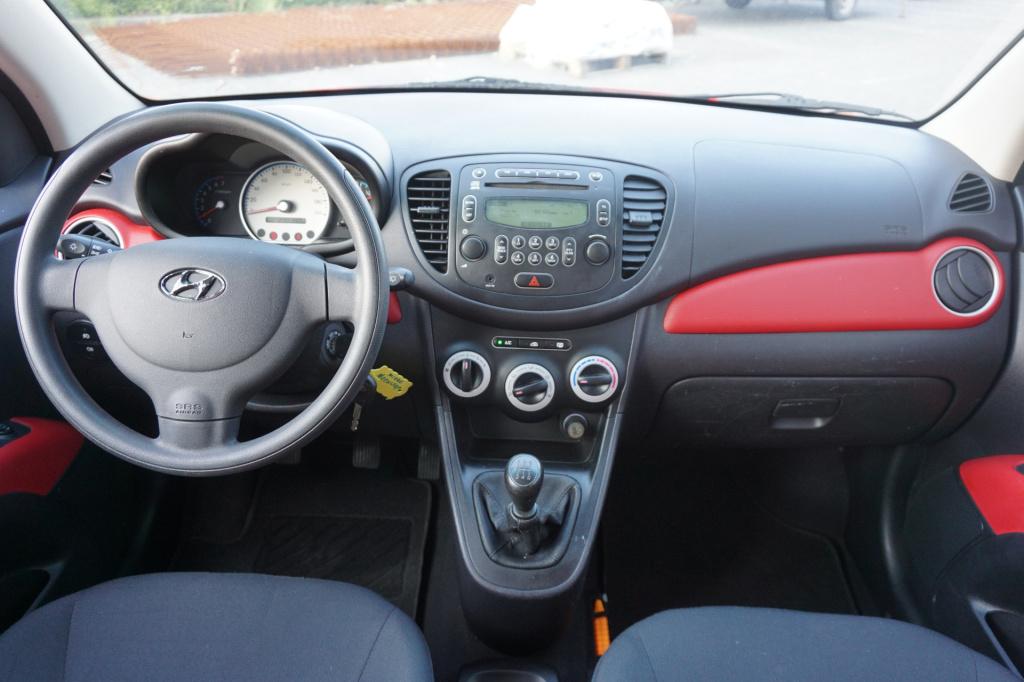 Hyundai I 10 1.1 dynamic xl airco / elektr. ramen / lm velgen / nap / apk t