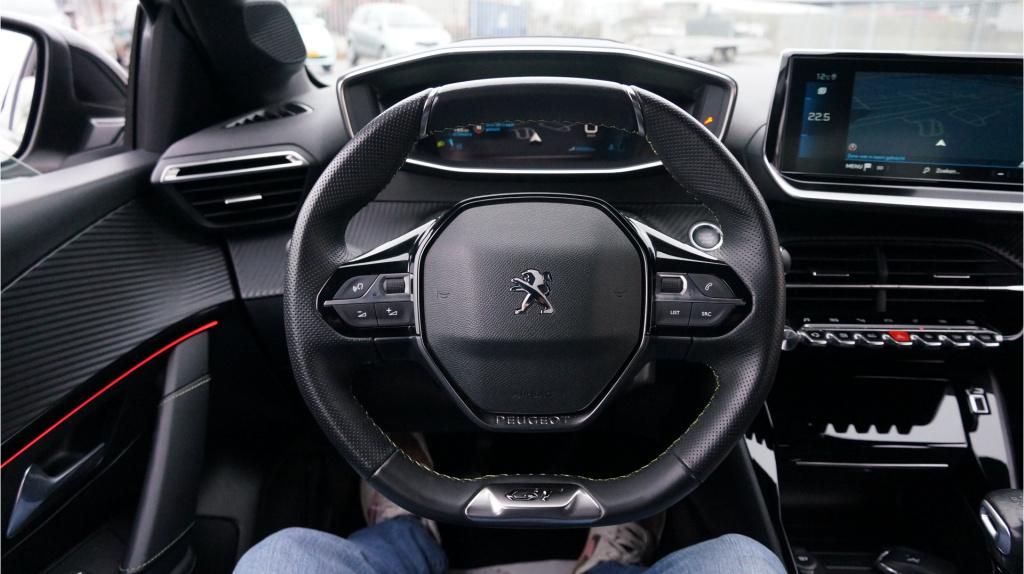 Peugeot 208 gt pack rijklaar incl garantie