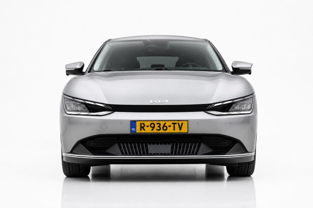 Kia Ev6 air 58 kwh | soh 100% | camera | nap | stoel - stuurverwarming | ap