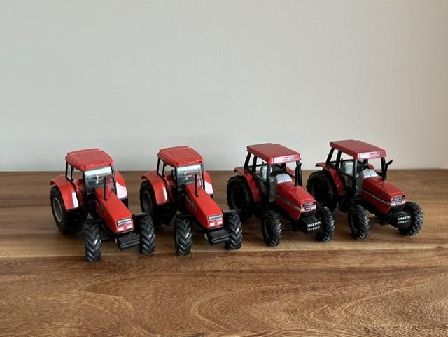 Verzameling landbouw miniaturen, o.a. Fendt & Valtra Valmet