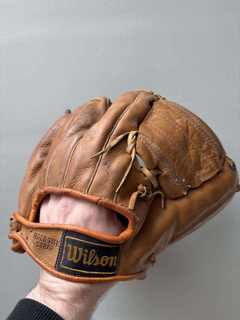 Vintage Klassieke Wilson Honkbalhandschoen (Inclusief Bal!) - Een Stukje Ge