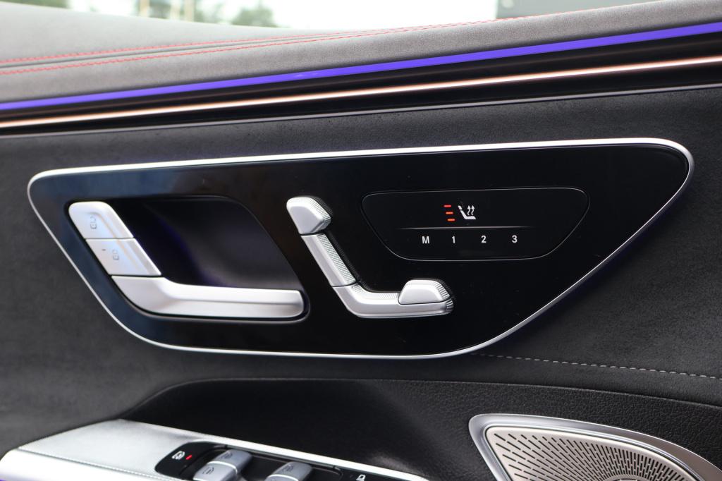 Mercedes-Benz Eqe 300 amg line 89 kwh i panoramadak i burmester i distronic