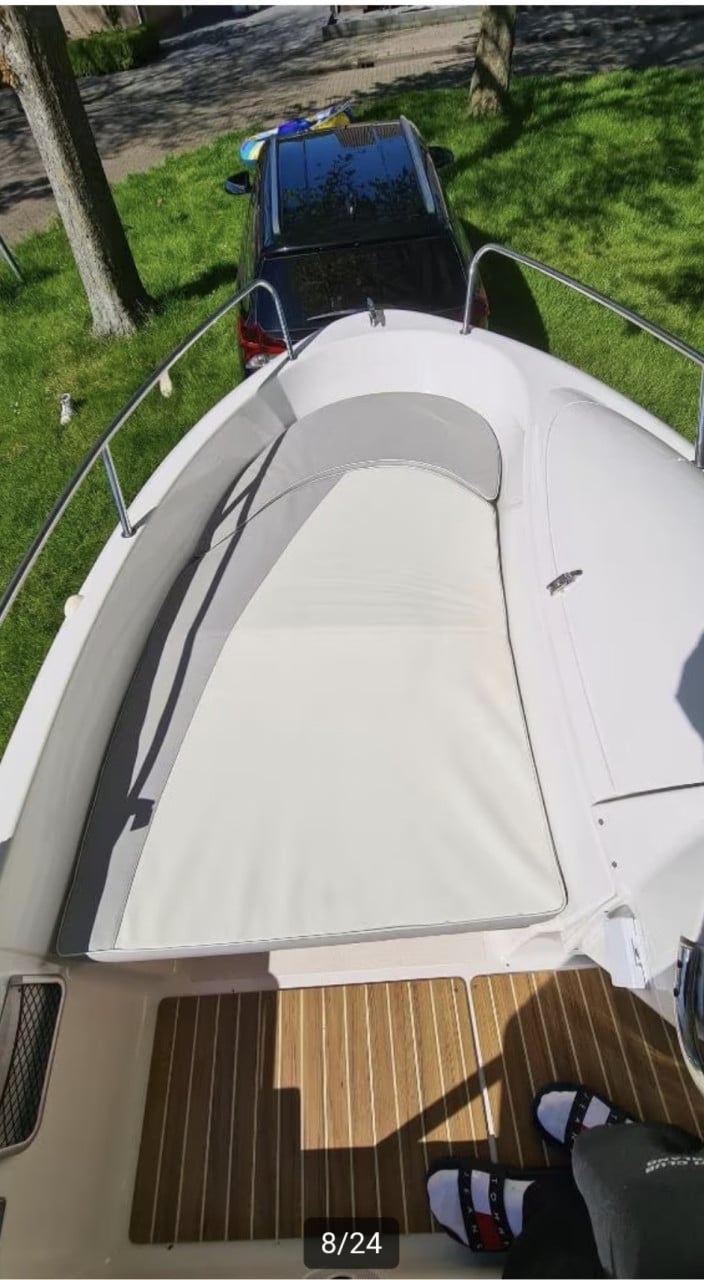Zeer nette Quicksilver 425 Commander motorboot