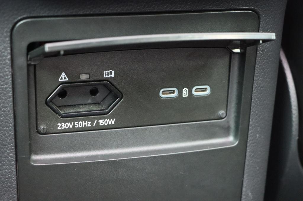 Skoda Superb combi 1.4 tsi iv sportline business 218pk dsg6