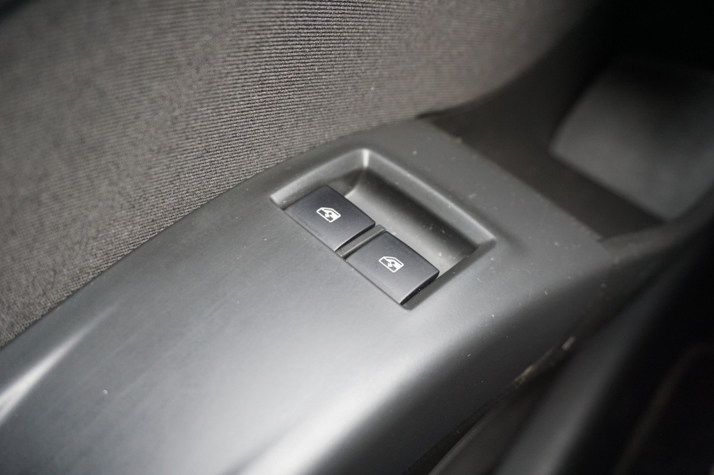 Opel Meriva 1.4 turbo cosmo airco / trekhaak / cruise control  / nap